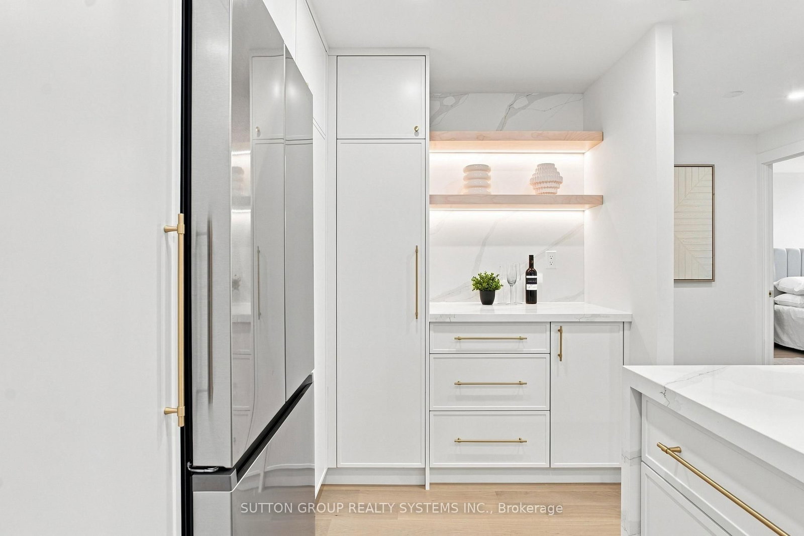 812 Burnhamthorpe Road • #1504 • Toronto, ON photo 18