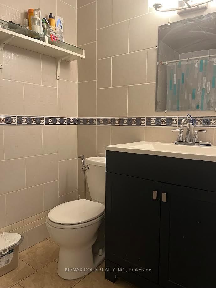 7 Forsythia Brampton,ON L6T 2G2 — Photo 9