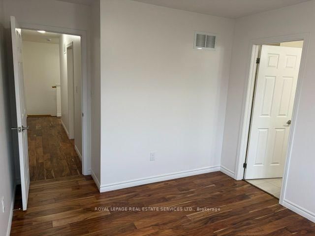 1625 Gainer Crescent