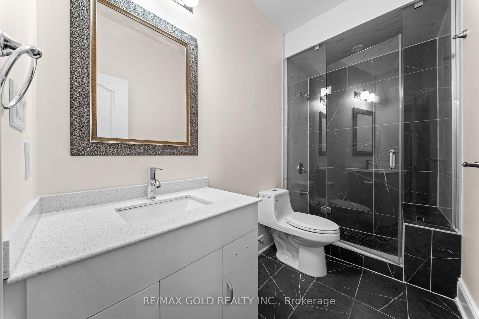 54 Gordon Randle Drive • Brampton, ON photo 34