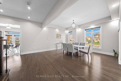 54 Gordon  Randle Drive • Brampton, ON photo 6
