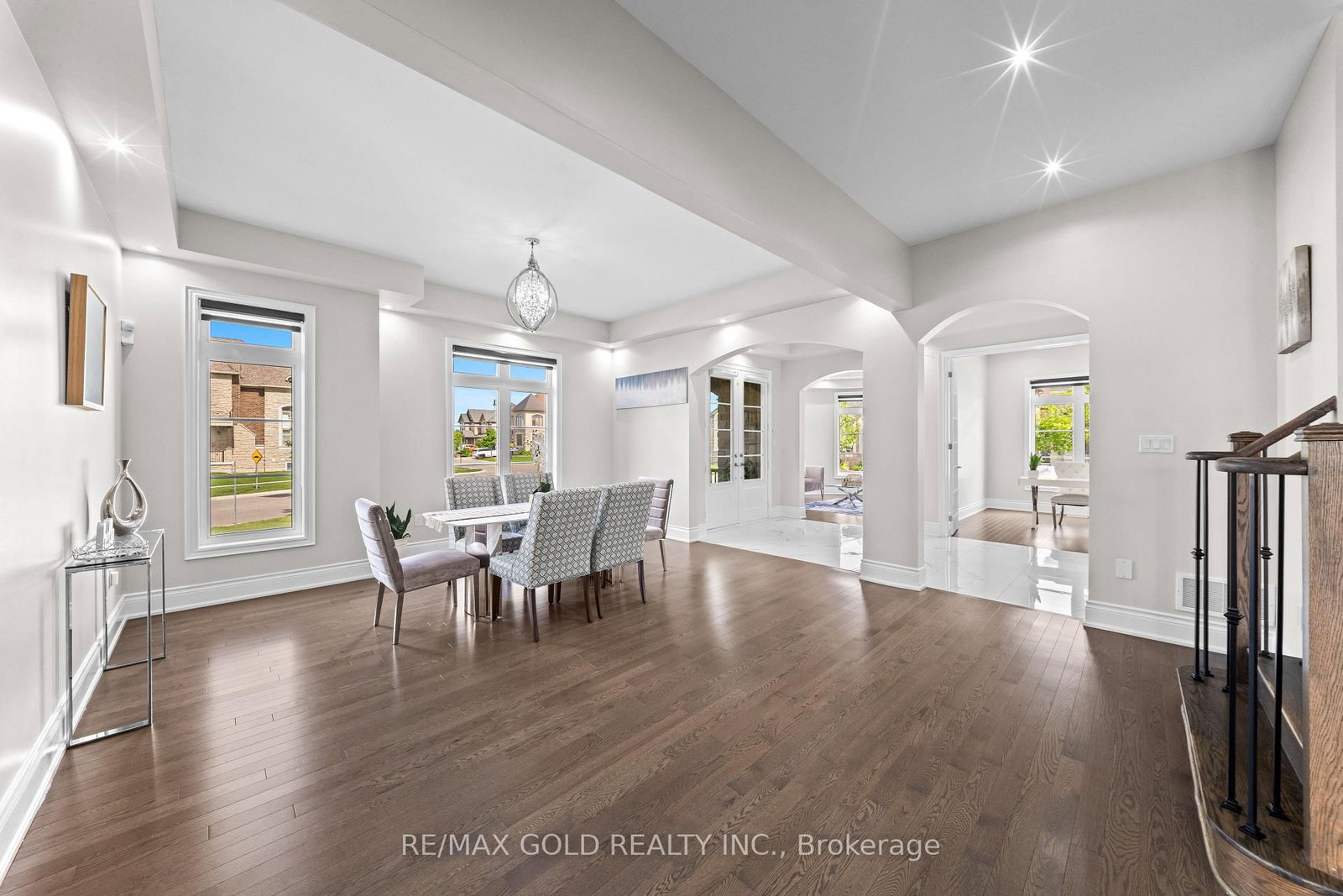 54 Gordon Randle Drive • Brampton, ON photo 7