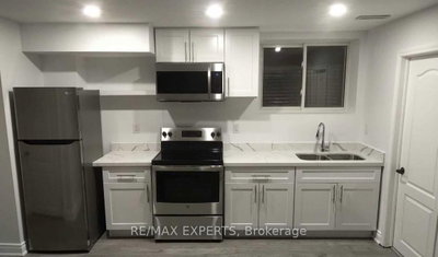 117 Baffin Brampton,ON L7A 4K9 — Photo 1