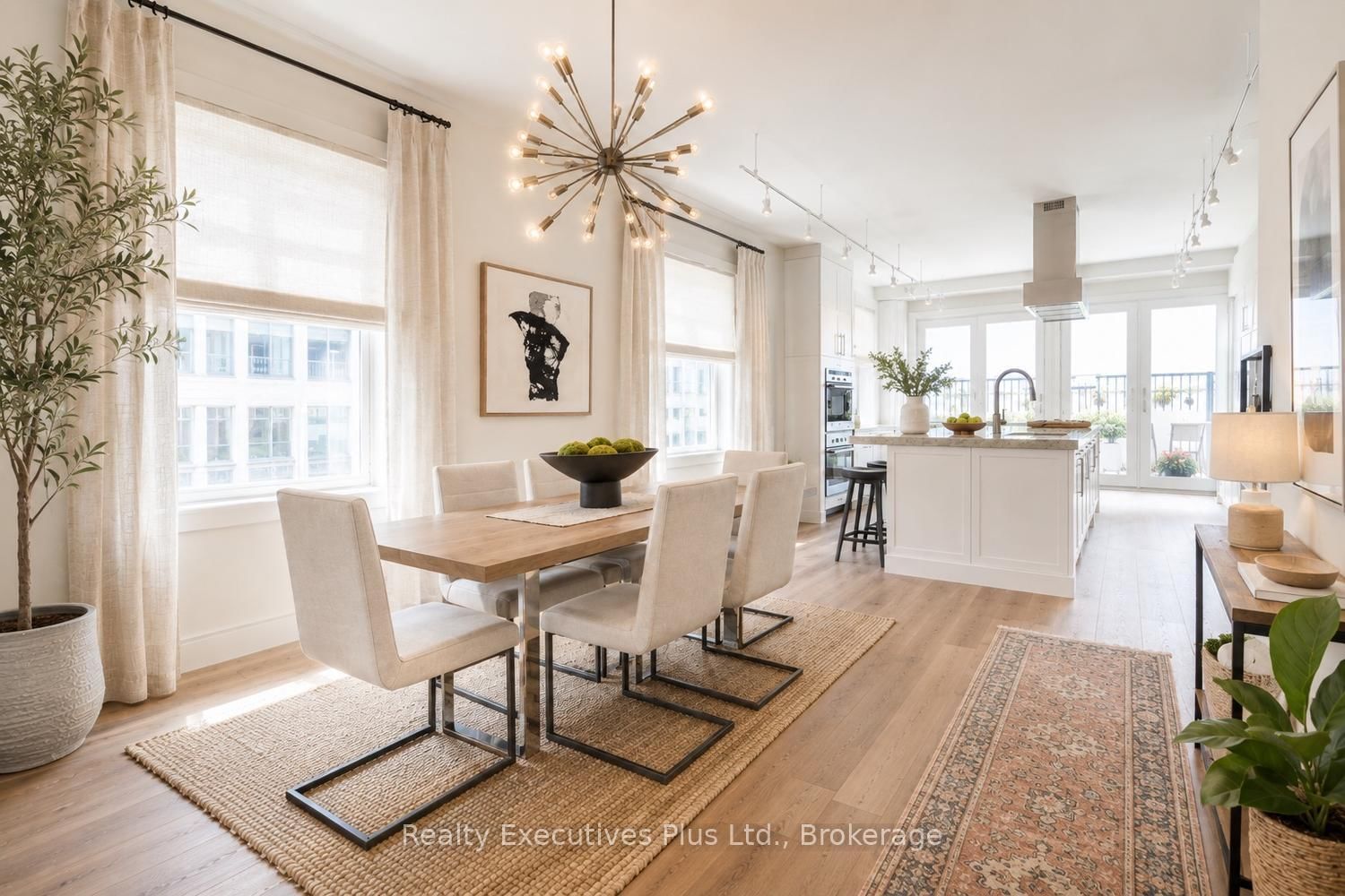 125 George Street • Oakville, ON photo 10