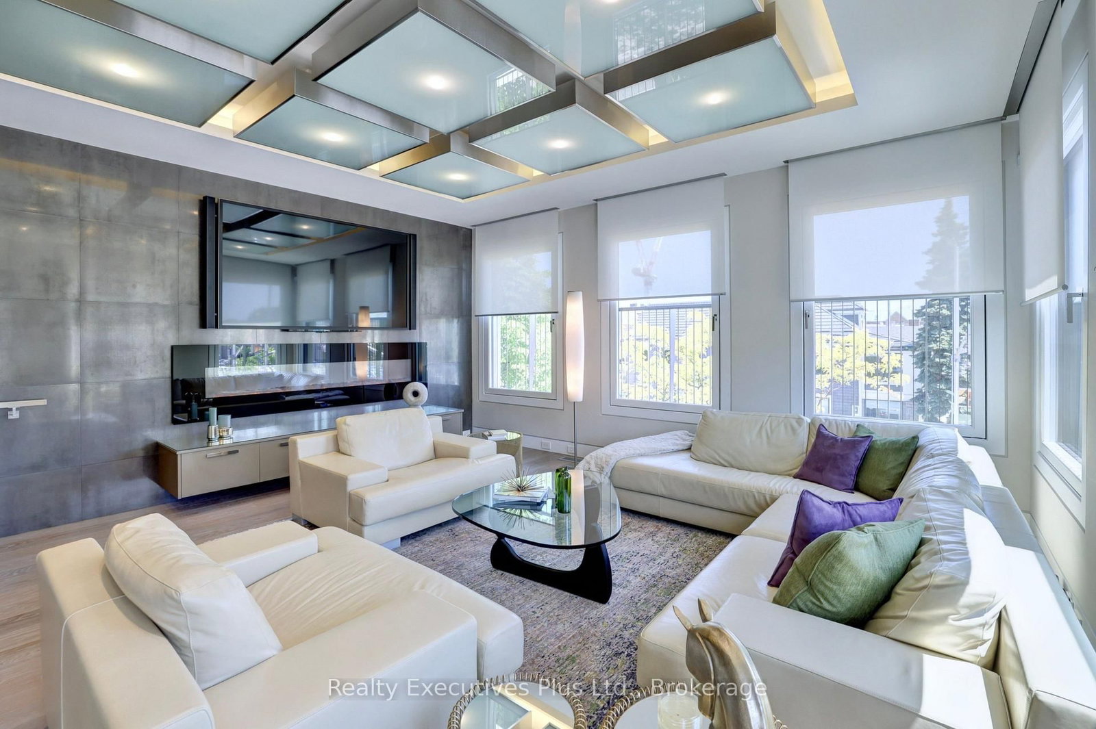 125 George Street • Oakville, ON photo 22