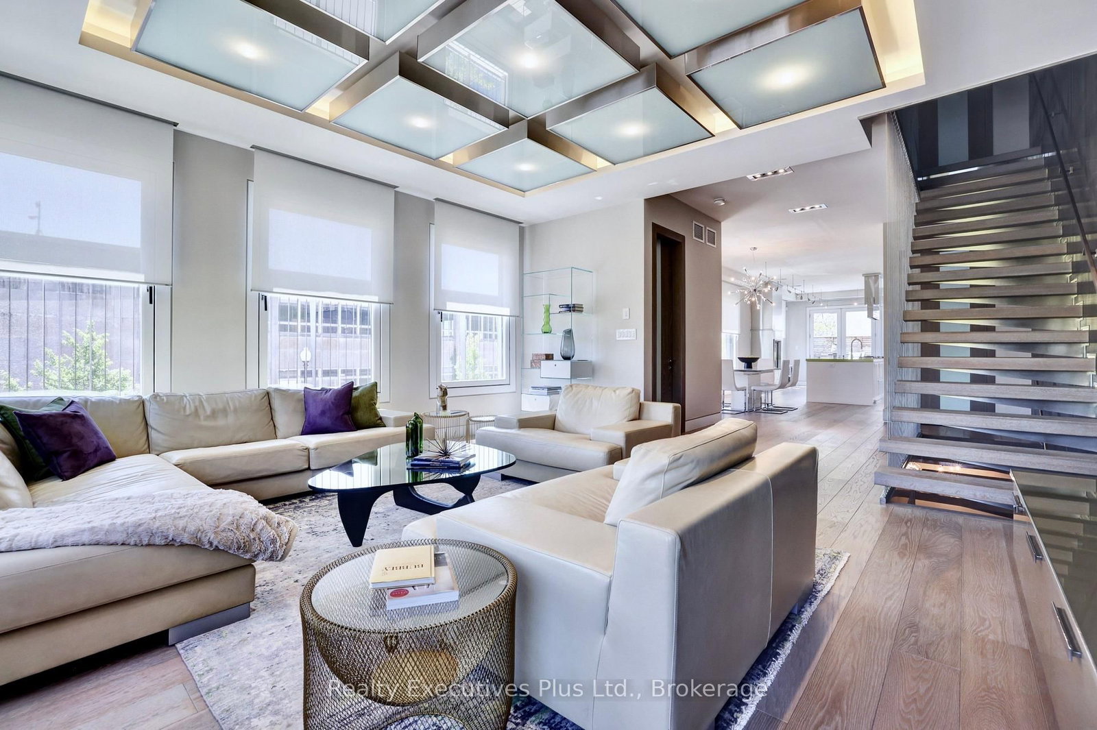 125 George Street • Oakville, ON photo 27