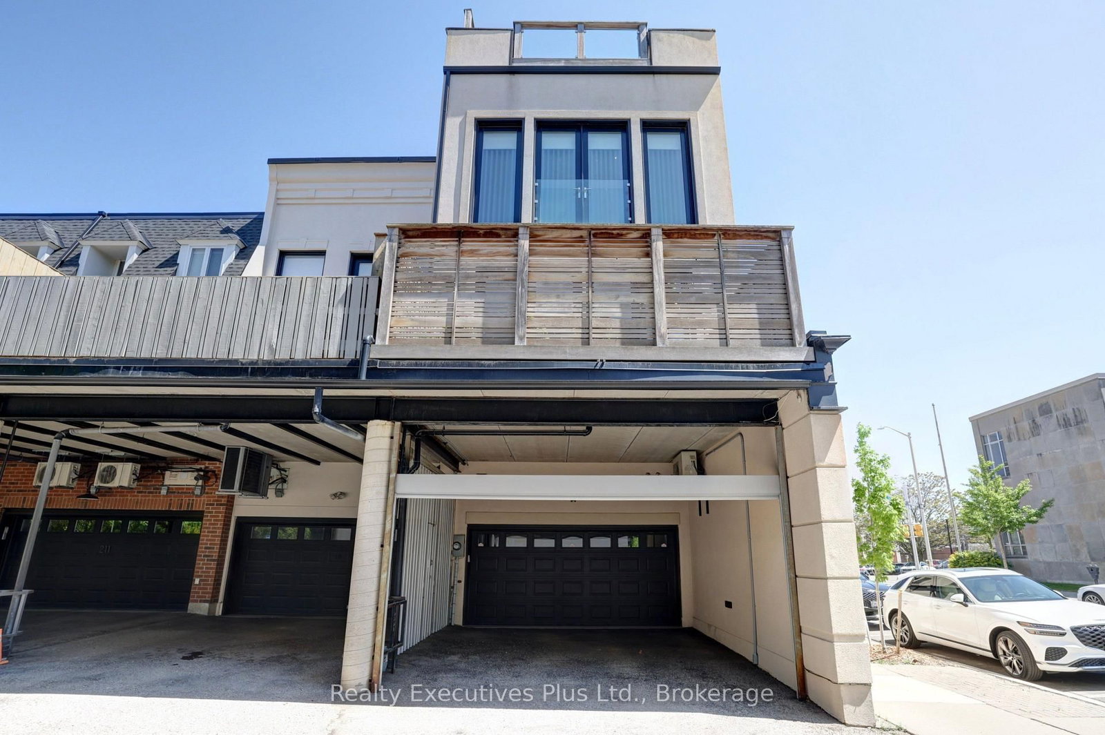 125 George Street • Oakville, ON photo 45
