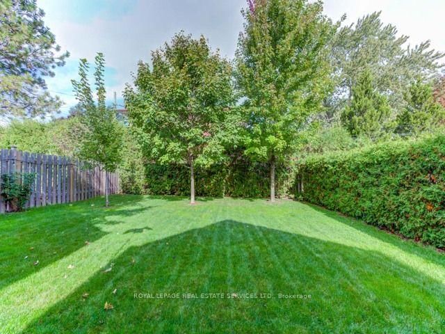 42 Mervyn Avenue