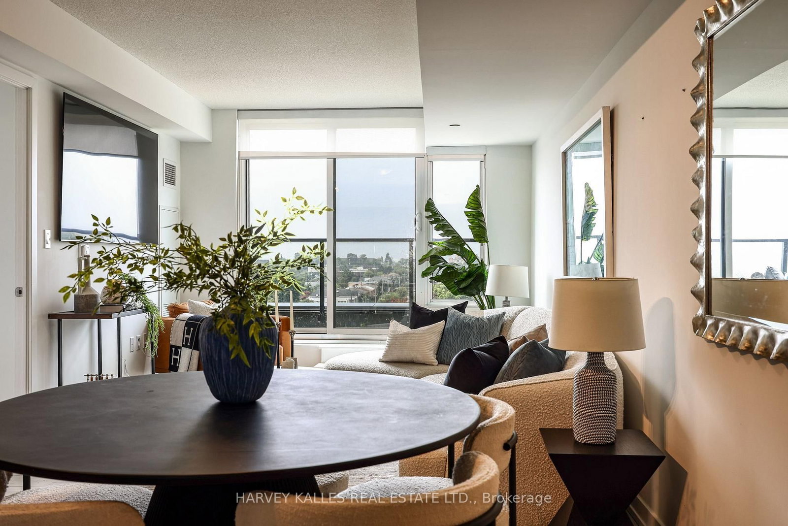556 Marlee Avenue • #606 • Toronto, ON photo 10