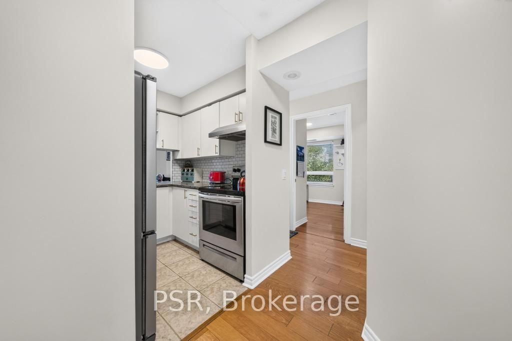 2365 Central Park Oakville,ON L6H 0C7 — Photo 8