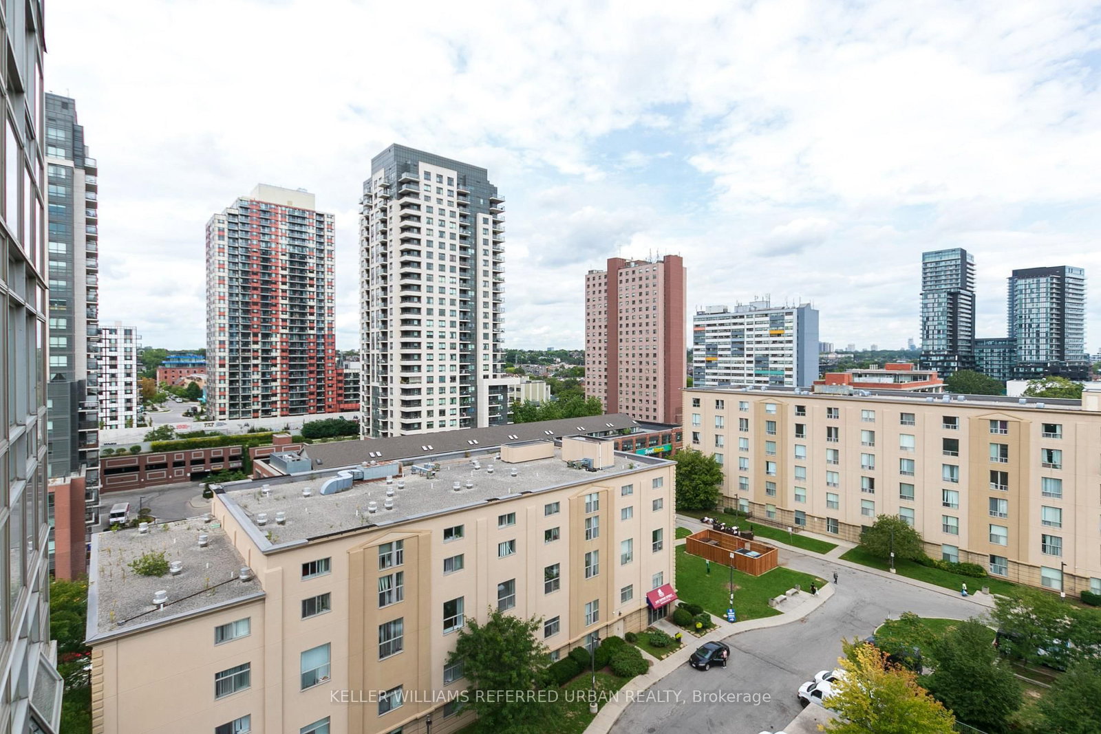 816 Lansdowne Avenue • #1014 • Toronto, ON photo 27
