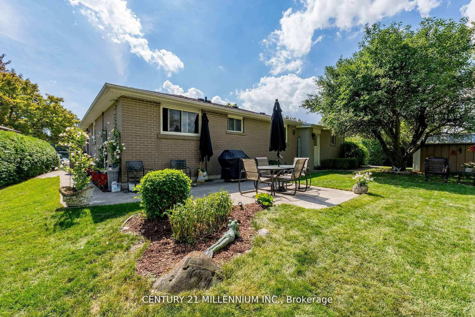 20 Dunblaine Crescent • Brampton, ON photo 22