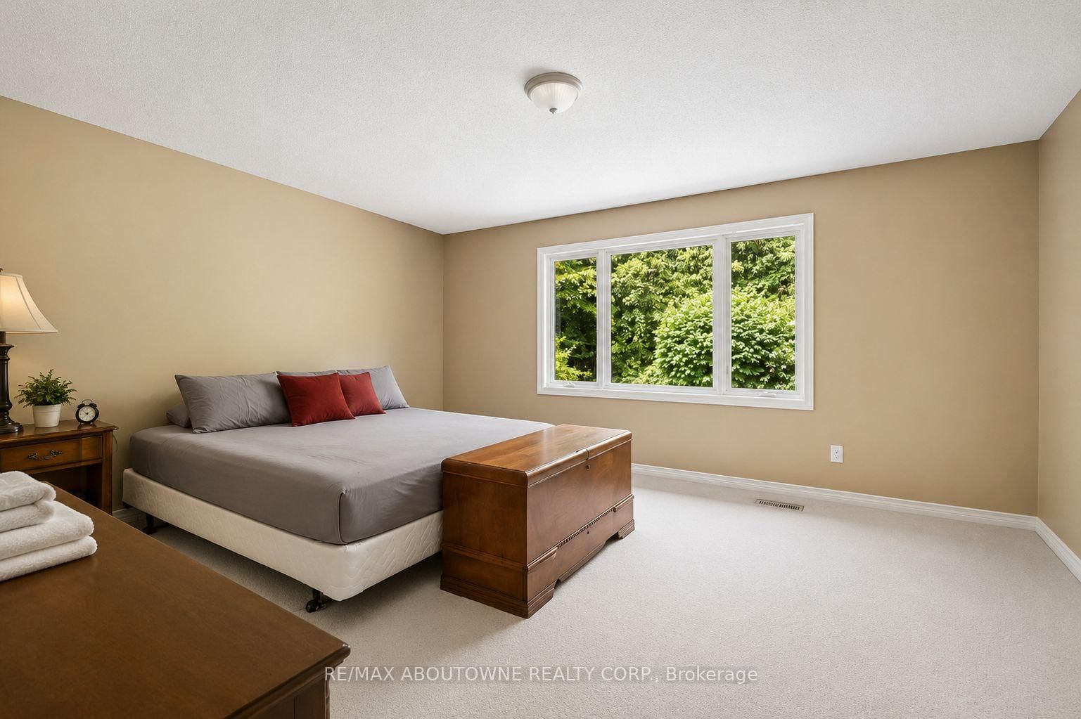 2285 Dunedin Road • Oakville, ON photo 27