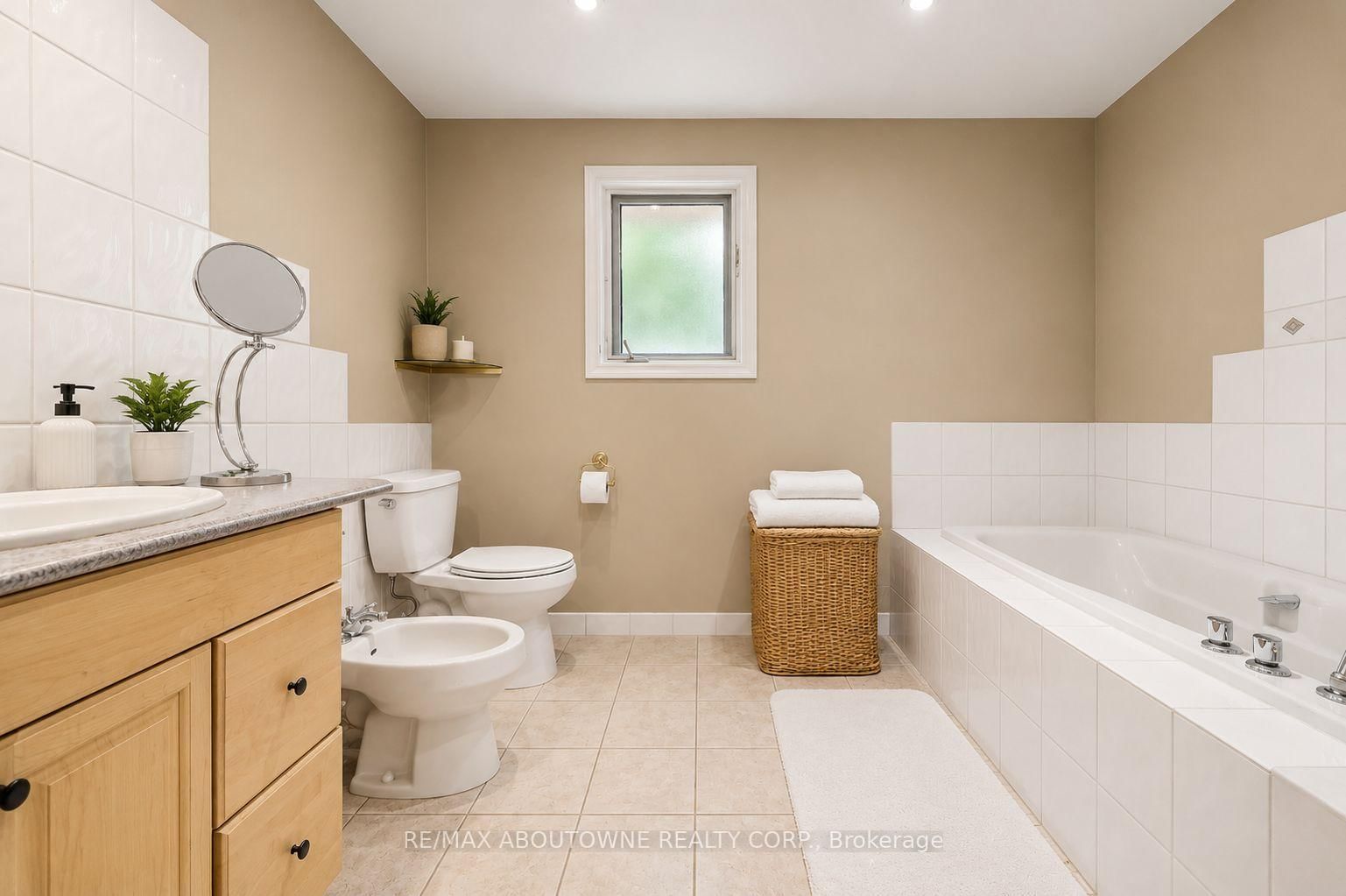 2285 Dunedin Road • Oakville, ON photo 29