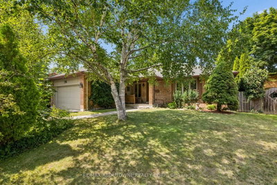 2285 Dunedin Road • Oakville, ON photo 3