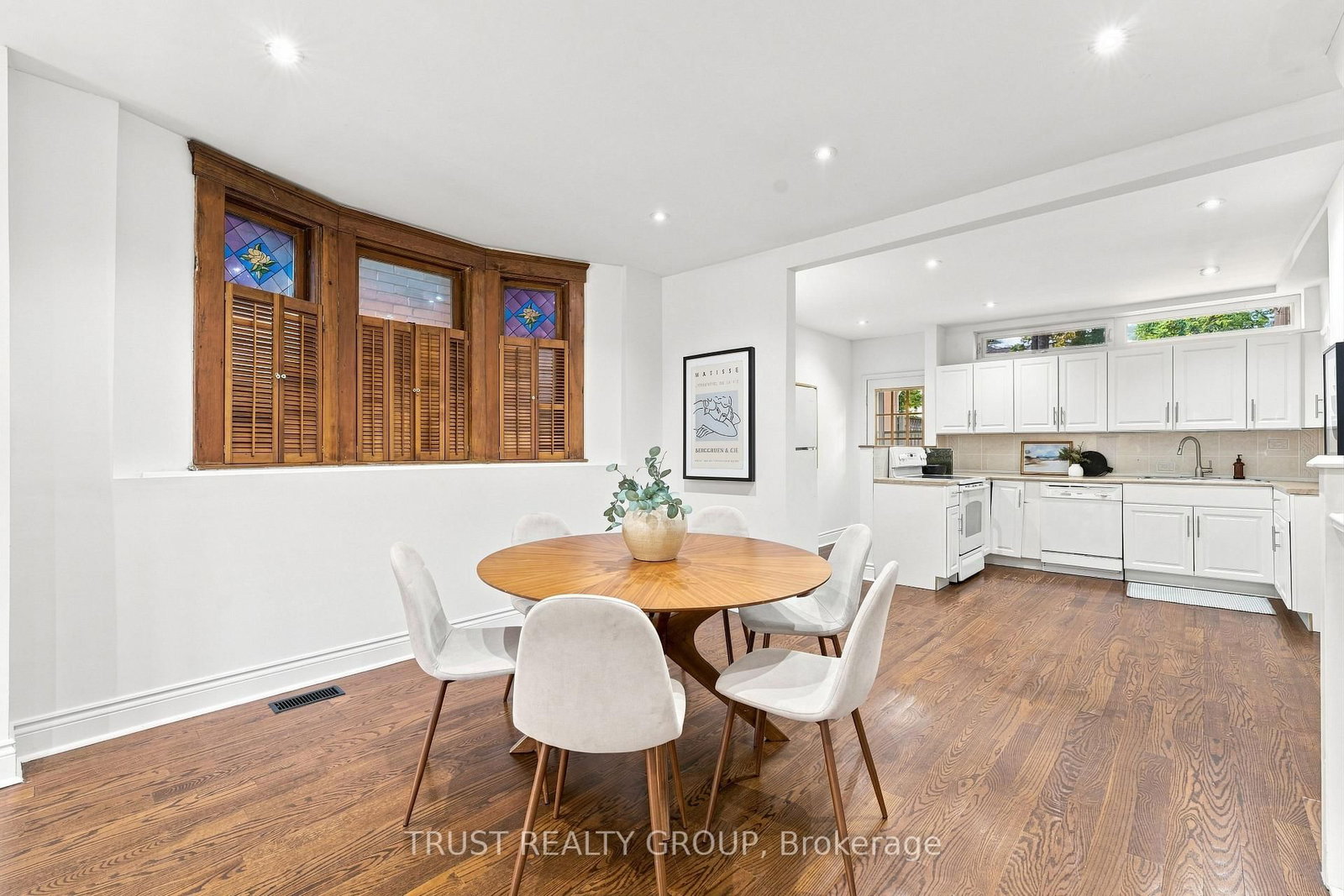 298 Garden Avenue • Toronto, ON photo 11