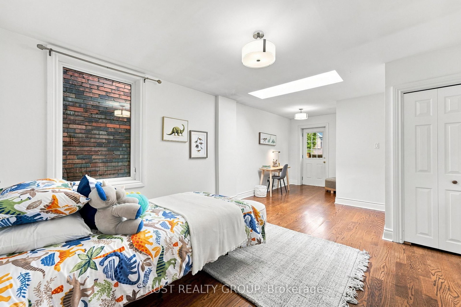 298 Garden Avenue • Toronto, ON photo 14