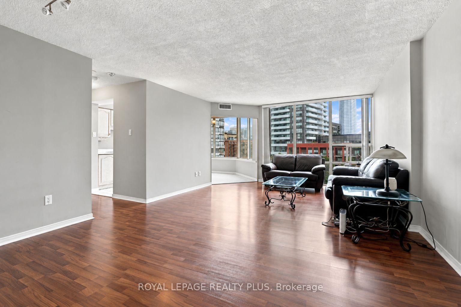 350 Rathburn Road W • #701 • Mississauga, ON photo 13