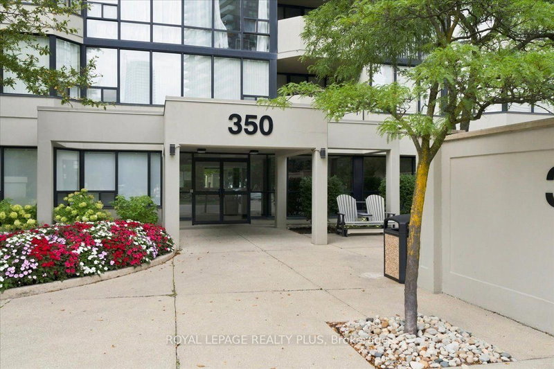 701 - 350 Rathburn Road W