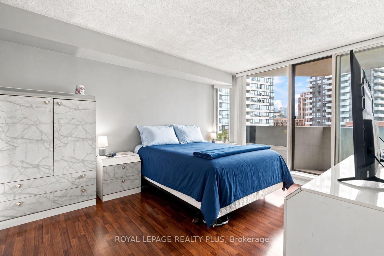 350 Rathburn Road W • #701 • Mississauga, ON photo 22