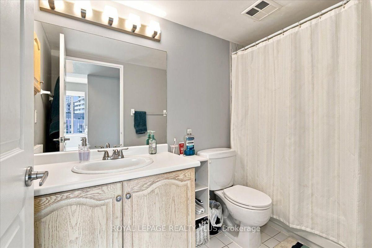 350 Rathburn Road W • #701 • Mississauga, ON photo 25