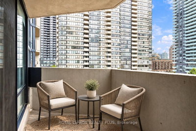 350 Rathburn Mississauga,ON L5B 3Y2 — Photo 26