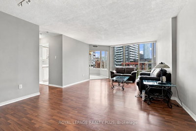 350 Rathburn Road W • #701 • Mississauga, ON photo 9