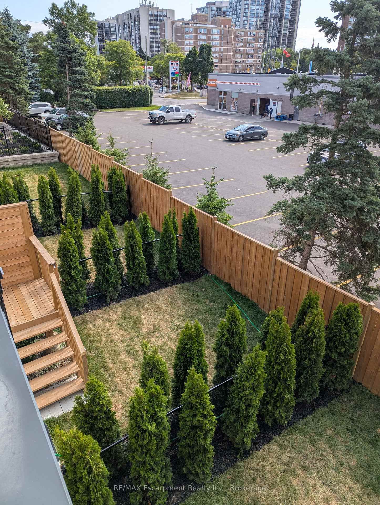 138 East Street • #4 • Oakville, ON photo 11