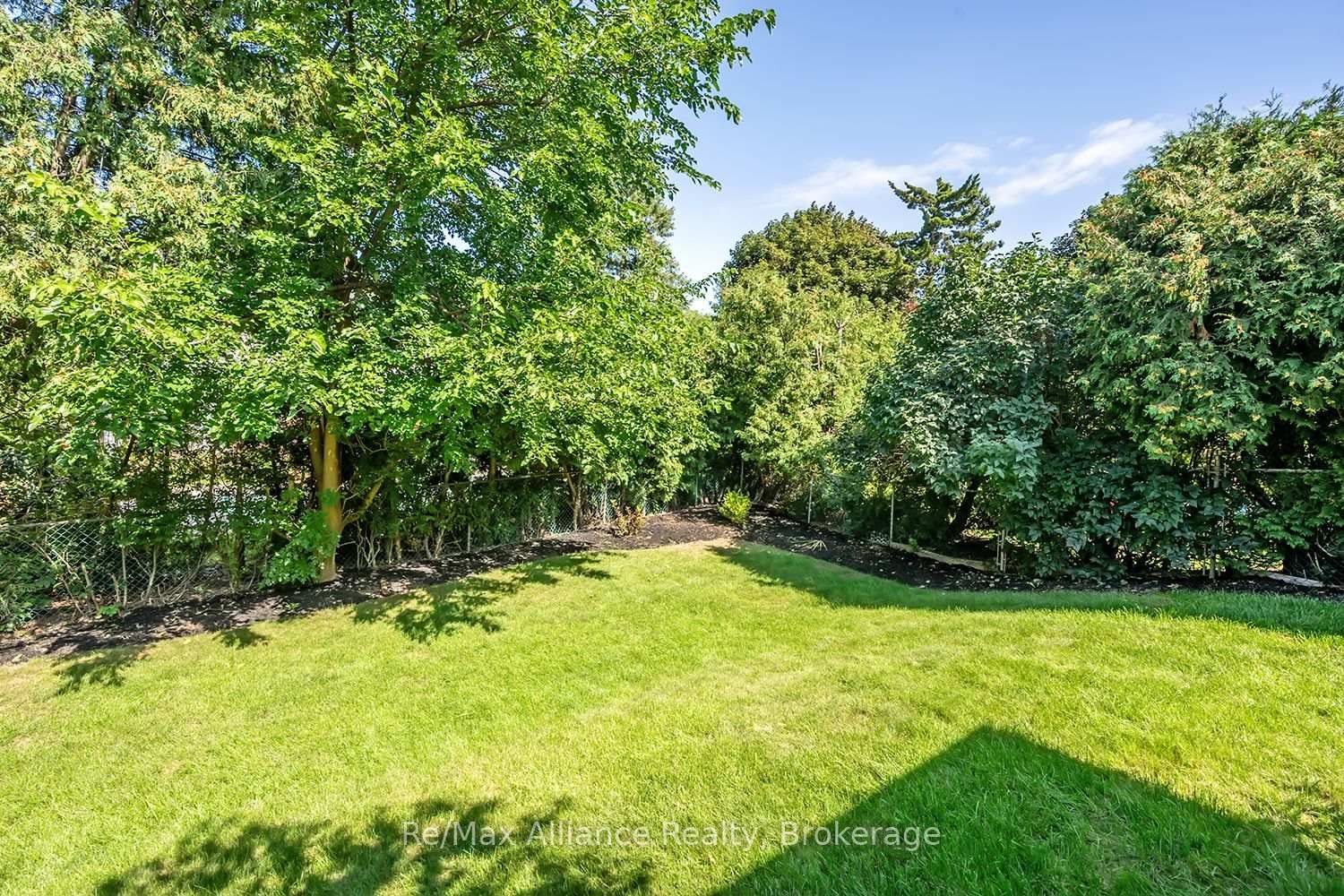 2454 Woking Crescent • Mississauga, ON photo 44