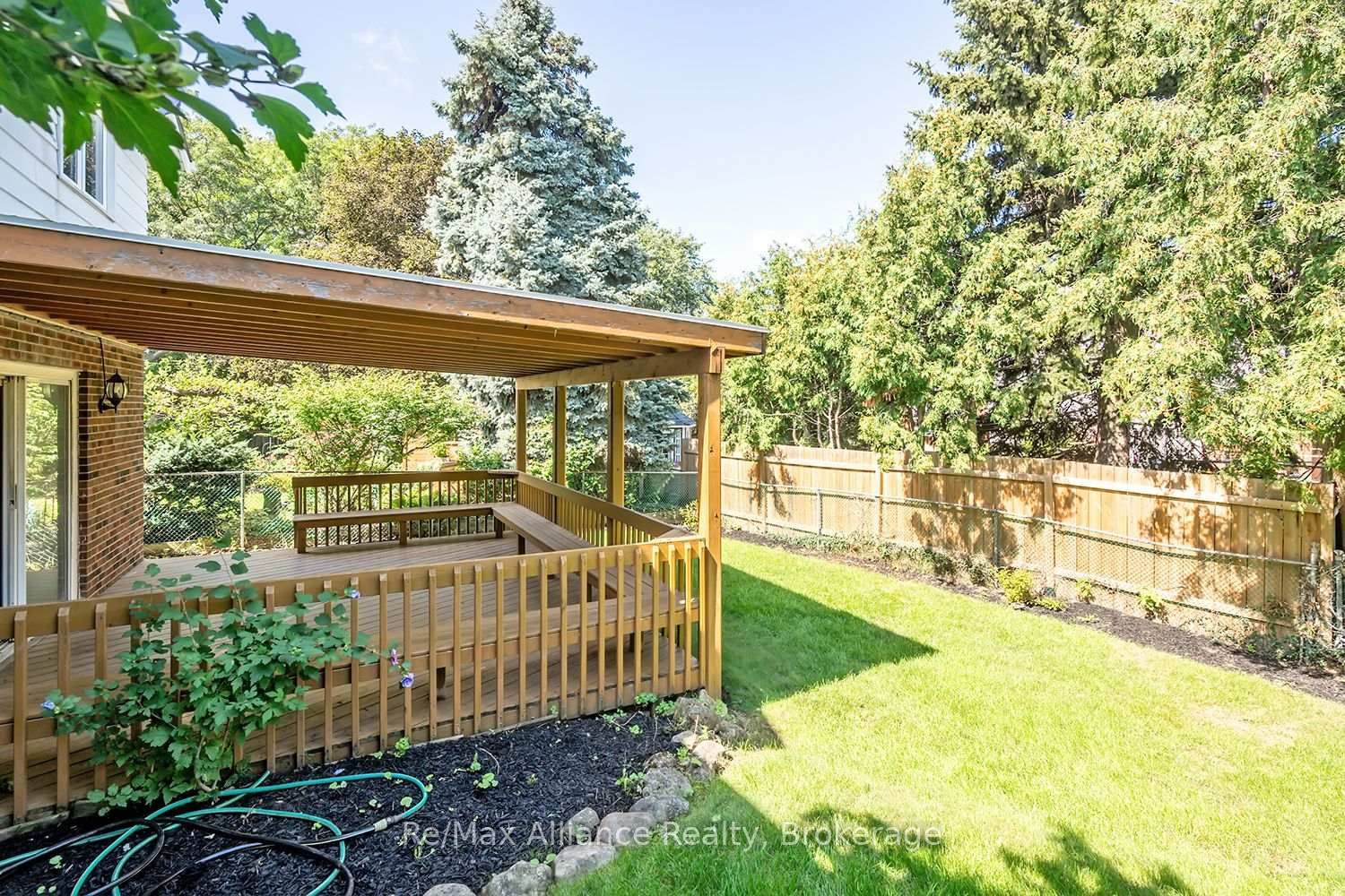 2454 Woking Crescent • Mississauga, ON photo 46