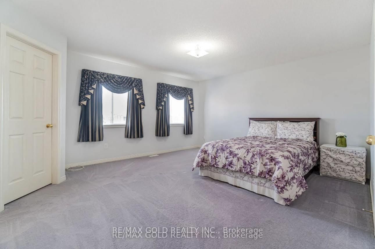 16 Mario Brampton,ON L6P 1N1 — Photo 11