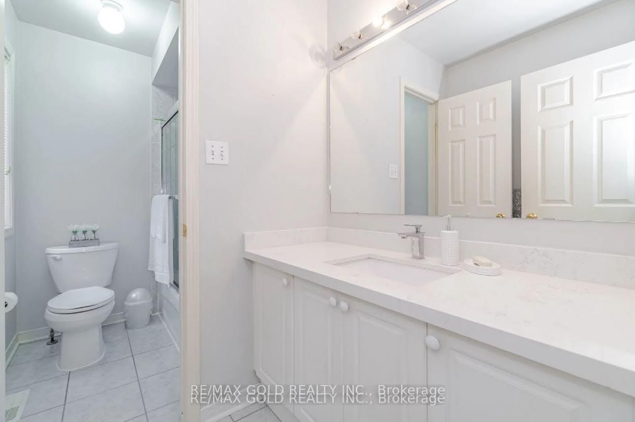 16 Mario Brampton,ON L6P 1N1 — Photo 12