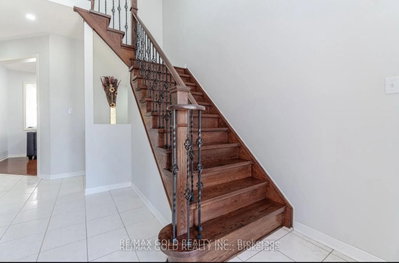 16 Mario Brampton,ON L6P 1N1 — Photo 16