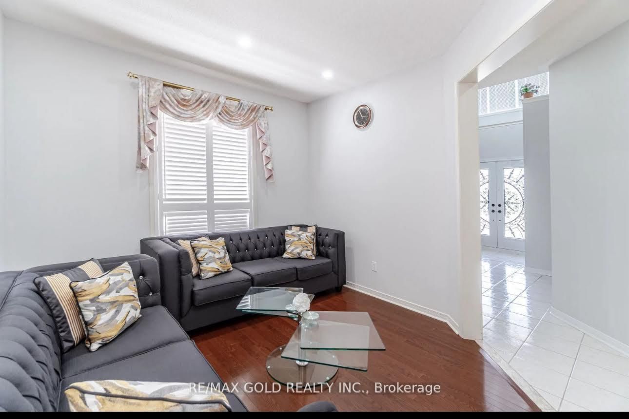 16 Mario Brampton,ON L6P 1N1 — Photo 9