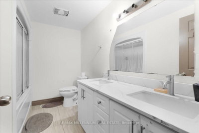 26 Talbot Brampton,ON L6X 2P5 — Photo 11