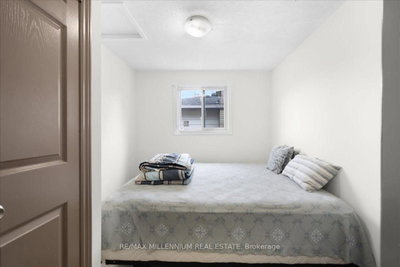 26 Talbot Brampton,ON L6X 2P5 — Photo 13