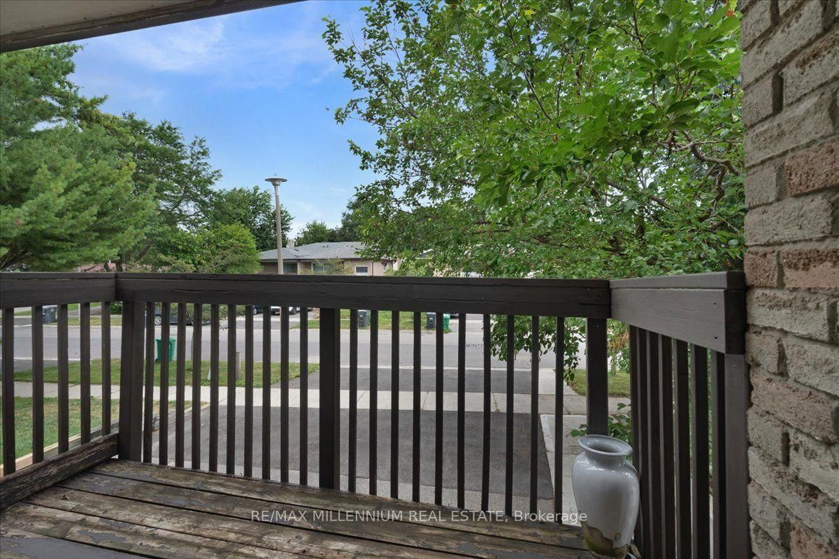 26 Talbot Street • Brampton, ON photo 14