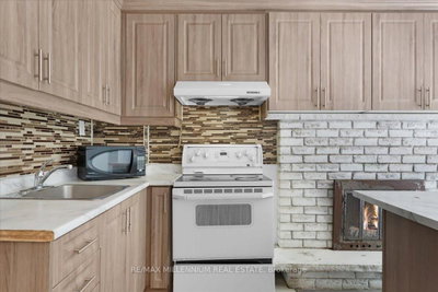 26 Talbot Brampton,ON L6X 2P5 — Photo 17