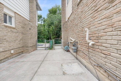 26 Talbot Brampton,ON L6X 2P5 — Photo 27