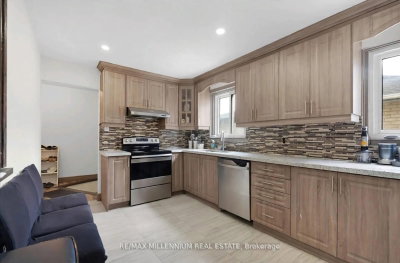 26 Talbot Street • Brampton, ON photo 3
