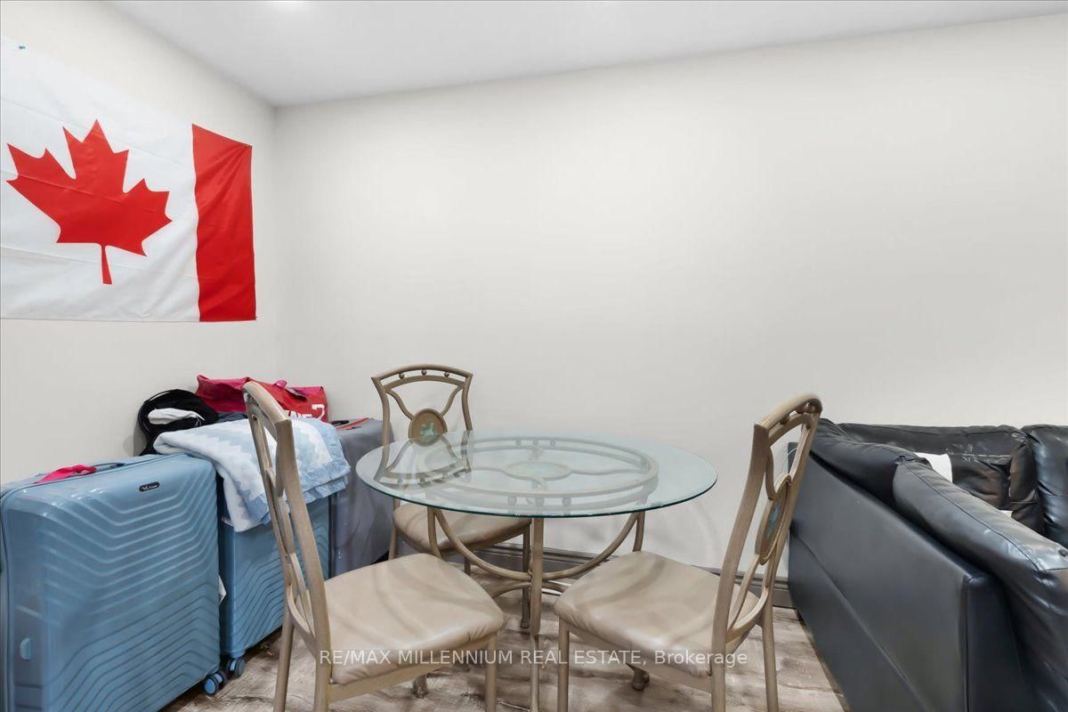 26 Talbot Street • Brampton, ON photo 6