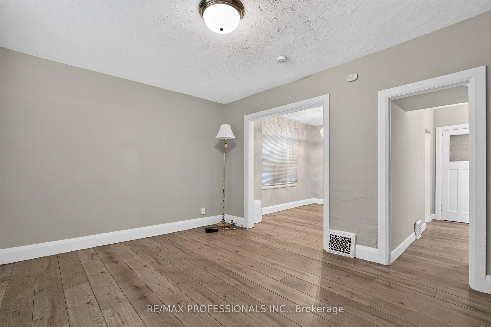 262 Melrose Street • Toronto, ON photo 15