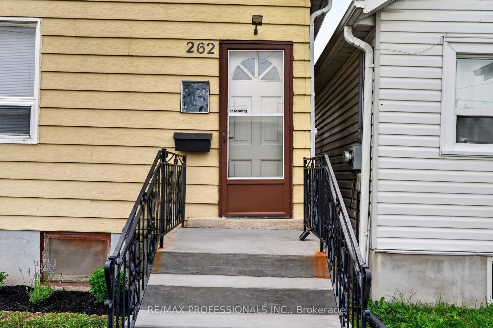 262 Melrose Street • Toronto, ON photo 3