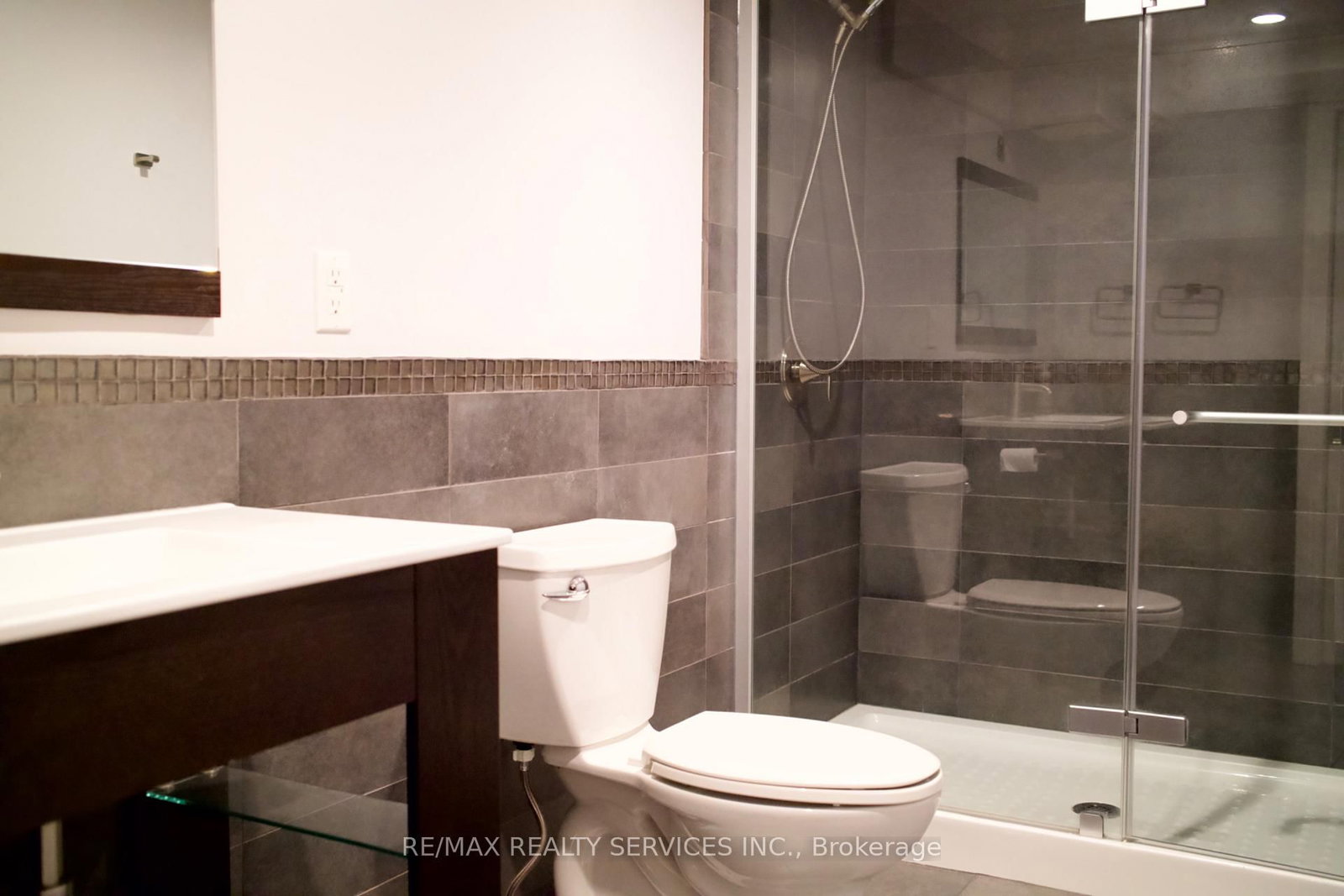 3975 Seebring Crescent • Mississauga, ON photo 17