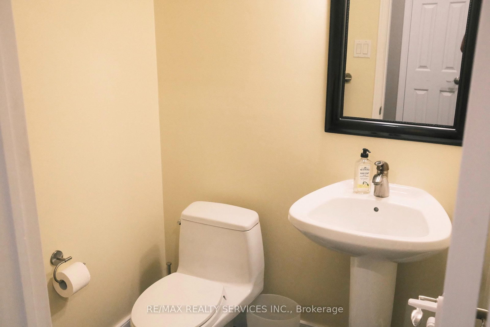 3975 Seebring Crescent • Mississauga, ON photo 6