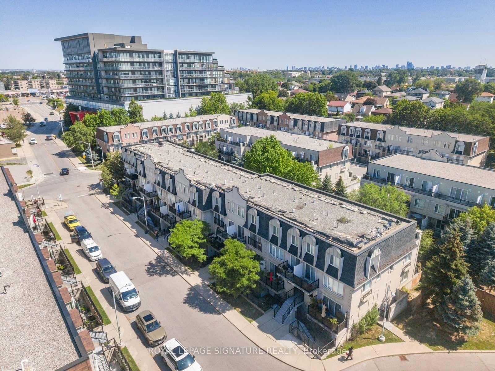 65 George Appleton Way • #2067 • Toronto, ON photo 3