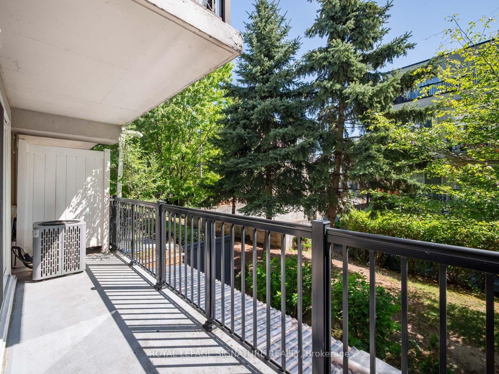 65 George Appleton Way • #2067 • Toronto, ON photo 33