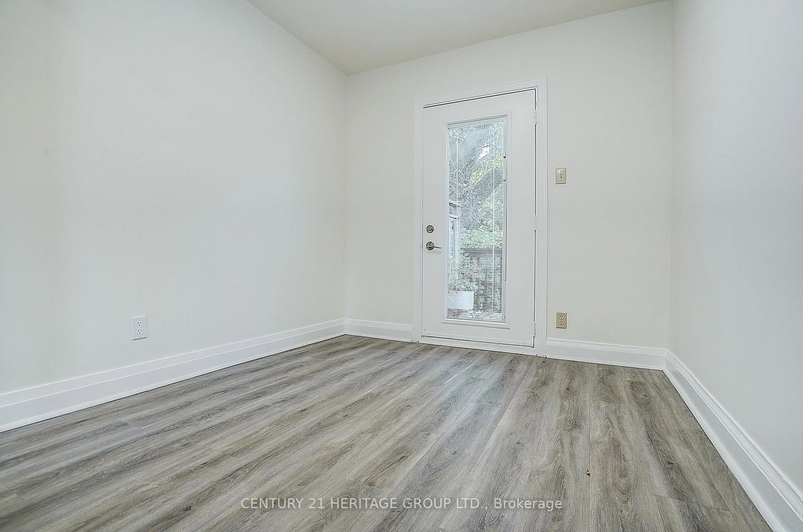 441 Rimilton Avenue • Toronto, ON photo 32