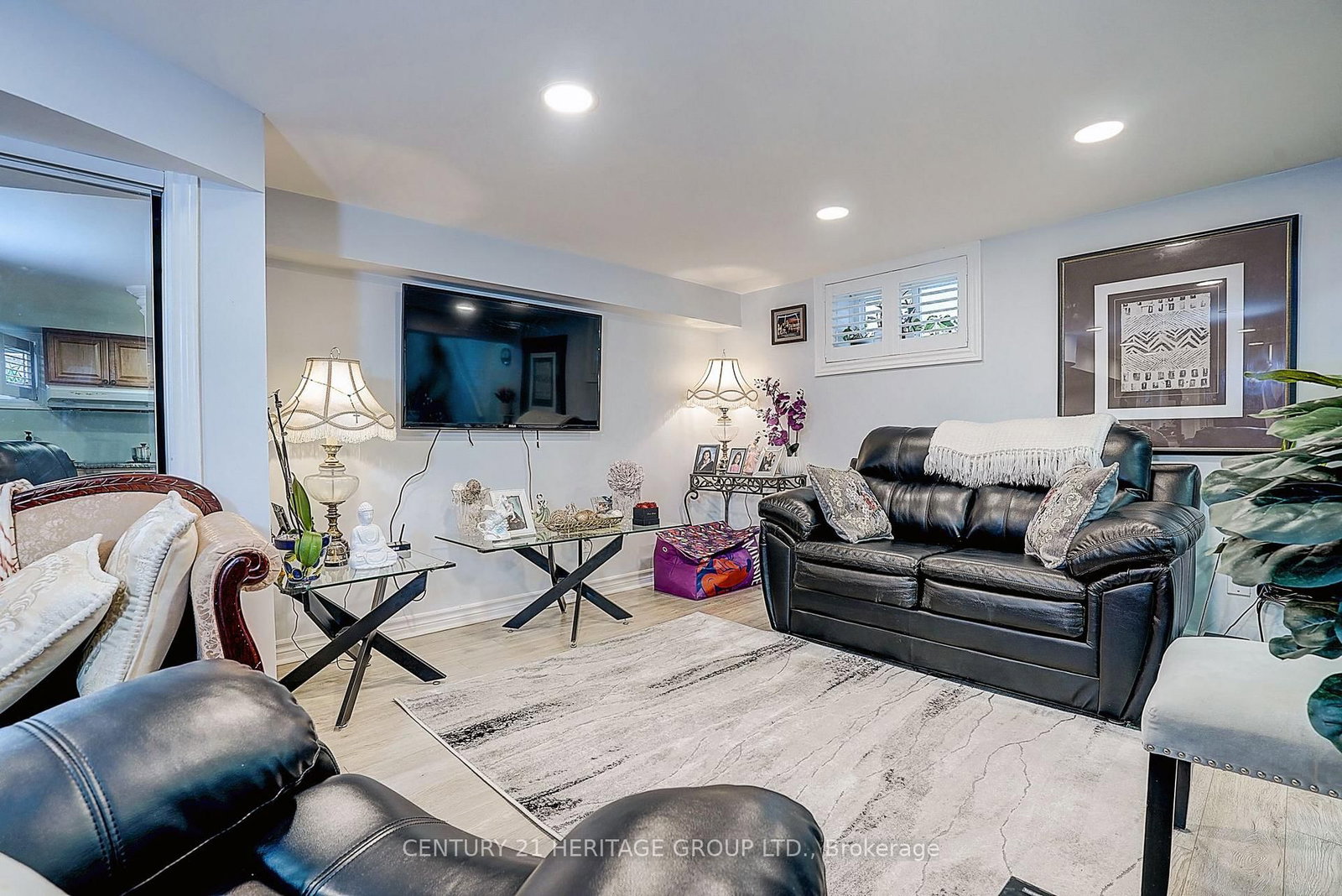 441 Rimilton Avenue • Toronto, ON photo 36