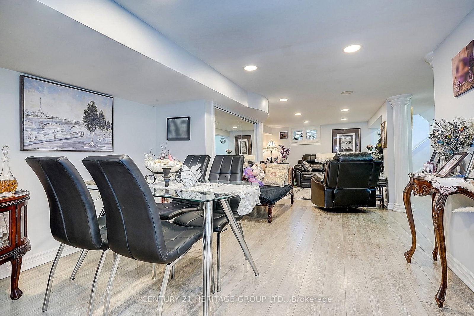 441 Rimilton Avenue • Toronto, ON photo 38
